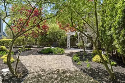 7 Sherman Place, Winchester, MA 01890 - Photo 38