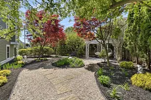 7 Sherman Pl, Winchester, MA 01890 - Photo 36