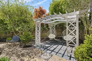 7 Sherman Pl, Winchester, MA 01890 - Photo 36