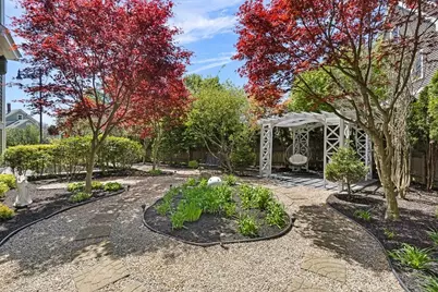 7 Sherman Place #7, Winchester, MA 01890 - Photo 32
