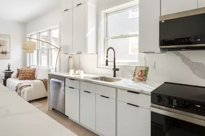 140 Shirley Street #230, Winthrop, MA 02152 - Photo 4