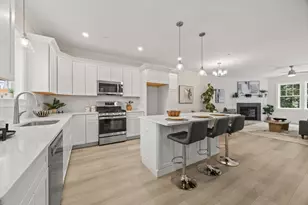 16 Ocean Pines Dr, Bourne, MA 02562 - Photo 2