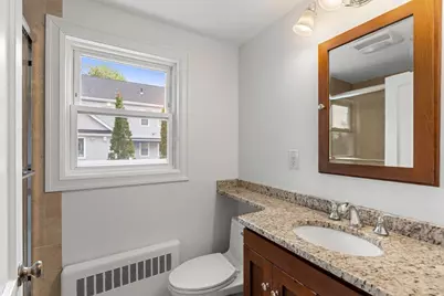 13 Munroe Ave, Woburn, MA 01801 - Photo 20