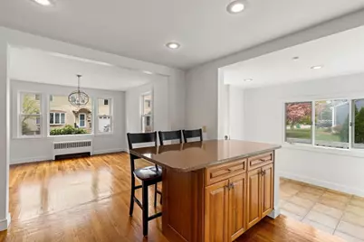 13 Munroe Ave, Woburn, MA 01801 - Photo 10