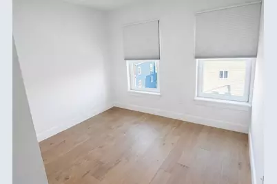 65 L Street #203, Boston, MA 02127 - Photo 4