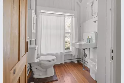 16 Atlantic Avenue, Oak Bluffs, MA 02557 - Photo 22