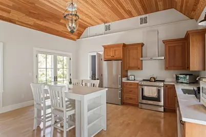 16 Atlantic Avenue, Oak Bluffs, MA 02557 - Photo 30