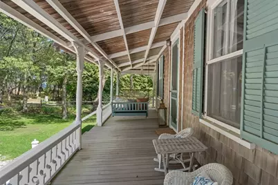 16 Atlantic Avenue, Oak Bluffs, MA 02557 - Photo 4