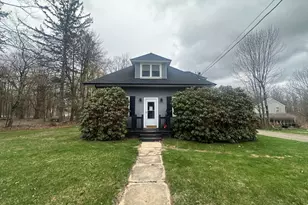 41 Maple Ave, Rutland, MA 01543 - Photo 1