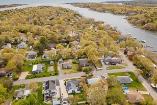 12 Winthrop Dr, Falmouth, MA 02536 - Photo 40