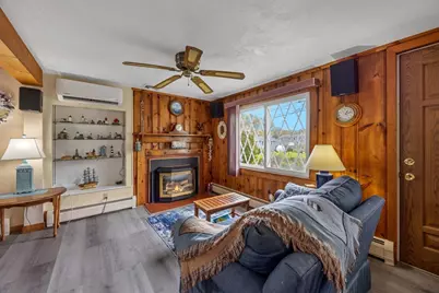 12 Winthrop Dr, Falmouth, MA 02536 - Photo 6