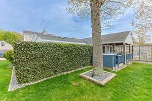 12 Winthrop Dr, Falmouth, MA 02536 - Photo 30