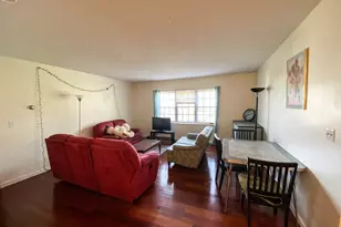 38 Lake Shore Terrace, Boston, MA 02135 - Photo 4