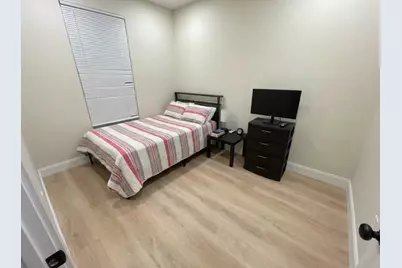 26 Rawson St #1, Boston, MA 02125 - Photo 6