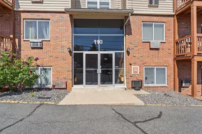 110 Boston Post Rd. E. #8, Marlborough, MA 01752 - Photo 2
