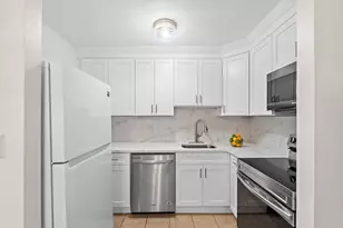110 Boston Post Rd E, Marlborough, MA 01752 - Photo 8
