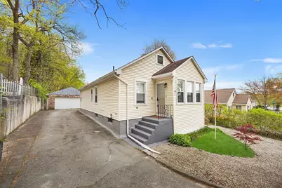 43 Belcourt Rd, Worcester, MA 01605 - Photo 1