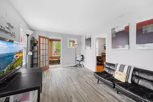 43 Belcourt Rd, Worcester, MA 01605 - Photo 6