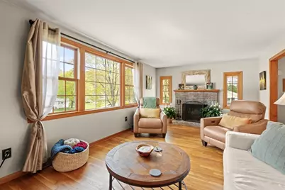 48 Beatrice Ln, Holliston, MA 01746 - Photo 16
