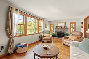 48 Beatrice Ln, Holliston, MA 01746 - Photo 16