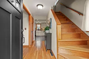 48 Beatrice Ln, Holliston, MA 01746 - Photo 4