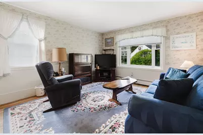 10 Old Mattapoisett Neck Rd, Mattapoisett, MA 02739 - Photo 16