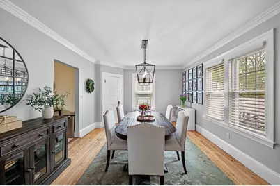 25 Lyman St, Beverly, MA 01915 - Photo 8