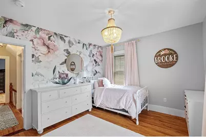25 Lyman St, Beverly, MA 01915 - Photo 22
