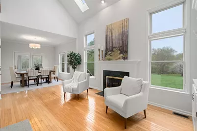 4 Arbella Rd #4, Bedford, MA 01730 - Photo 6