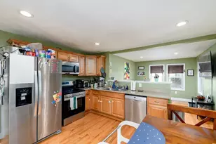 22 Quobaug Ave, Oxford, MA 01540 - Photo 8