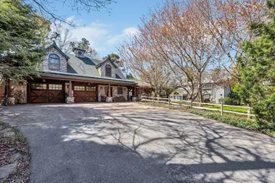 34 Hilltop Dr, Bourne, MA 02561 - Photo 4