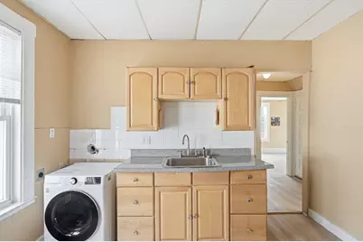22 Faulkner St #2, Malden, MA 02148 - Photo 12