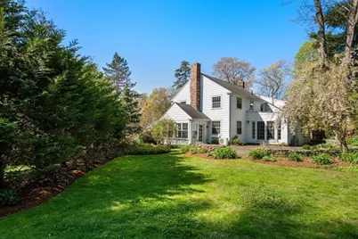 22 Lafayette Cir, Wellesley, MA 02482 - Photo 28