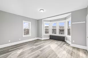 712 Eastern Ave, Fall River, MA 02723 - Photo 8