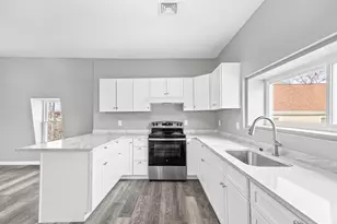712-722 Eastern Ave, Fall River, MA 02723 - Photo 1