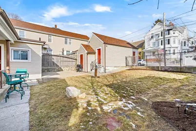712-722 Eastern Ave #3, Fall River, MA 02723 - Photo 10