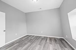 712 Eastern Ave, Fall River, MA 02723 - Photo 6