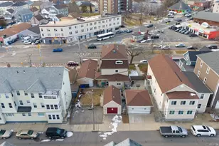 712 Eastern Ave, Fall River, MA 02723 - Photo 12