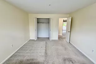 47 Edgelawn Ave, North Andover, MA 01845 - Photo 16