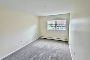 47 Edgelawn Ave, North Andover, MA 01845 - Photo 18