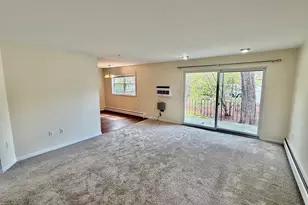47 Edgelawn Ave, North Andover, MA 01845 - Photo 10