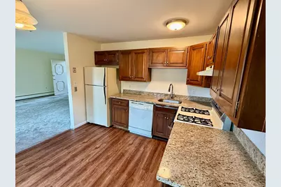 47 Edgelawn Ave #9, North Andover, MA 01845 - Photo 8