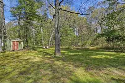 305 Hanover St, Hanover, MA 02339 - Photo 38