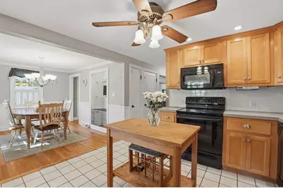 305 Hanover St, Hanover, MA 02339 - Photo 6