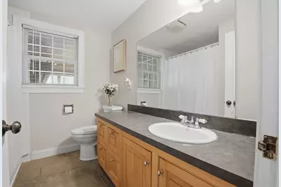 305 Hanover St, Hanover, MA 02339 - Photo 16