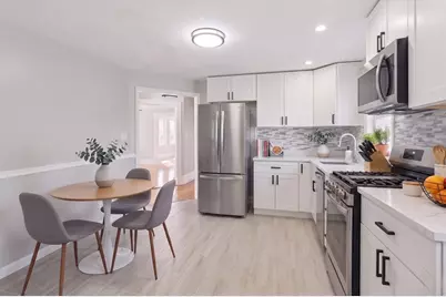 168 Main St, Medford, MA 02155 - Photo 8