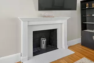 18 Hillside Dr, Lunenburg, MA 01462 - Photo 4