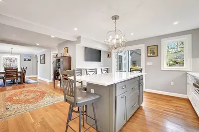 87 Payson Rd, Brookline, MA 02467 - Photo 14