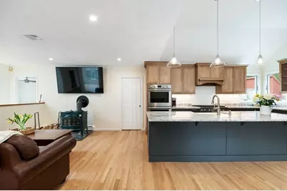 222 Bray St, Gloucester, MA 01930 - Photo 8
