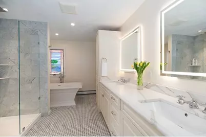 222 Bray St, Gloucester, MA 01930 - Photo 24